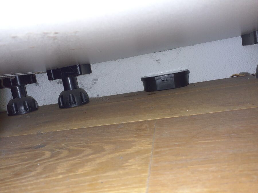 rat-fighting-rat-repelling